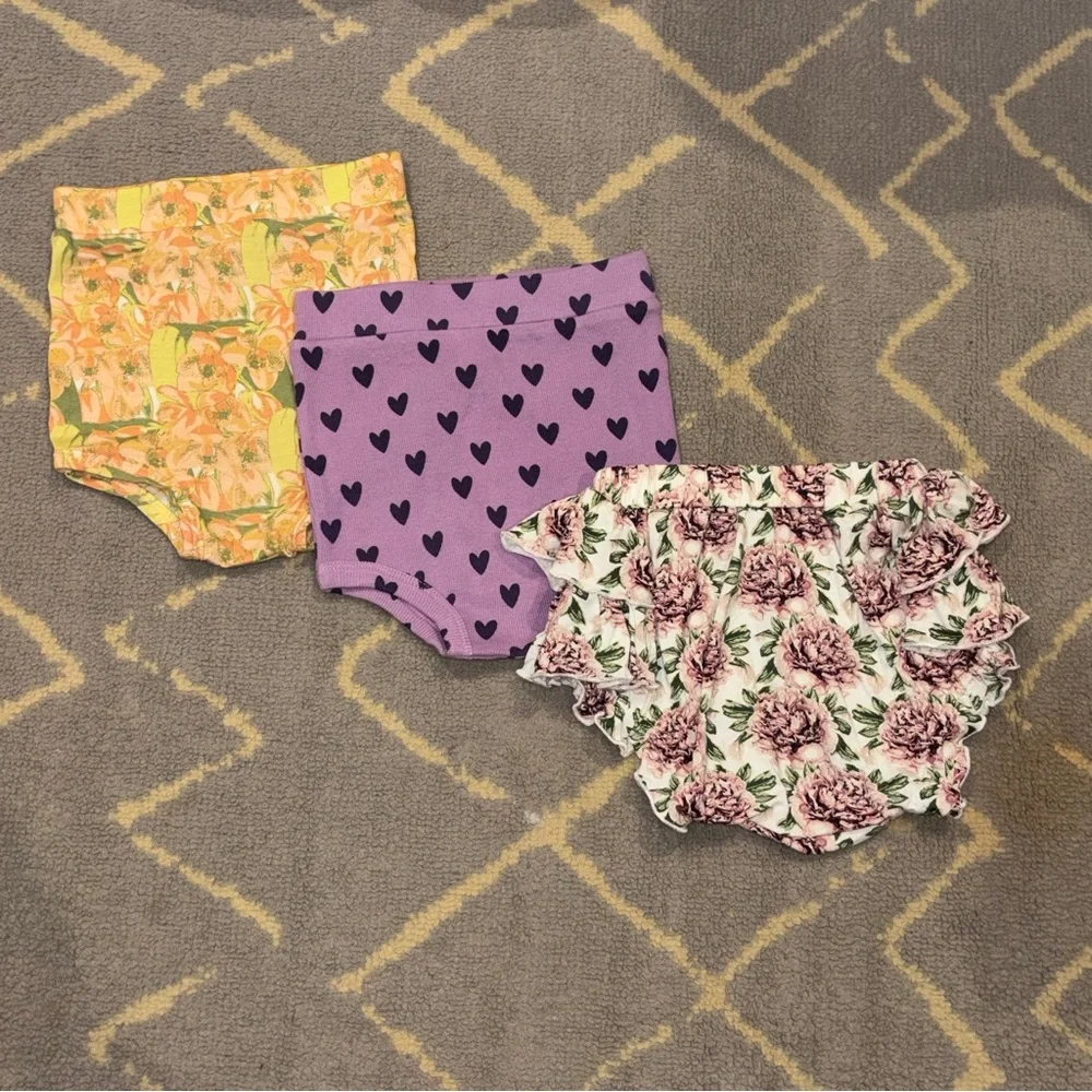Kate Quinn Diaper Covers 12-18 Months - 3 Pair!